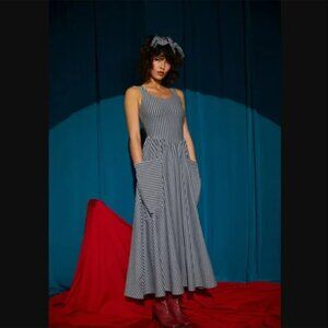 Fashion Brand Company Giant Pockets Maxi Dress Black and White Stripes